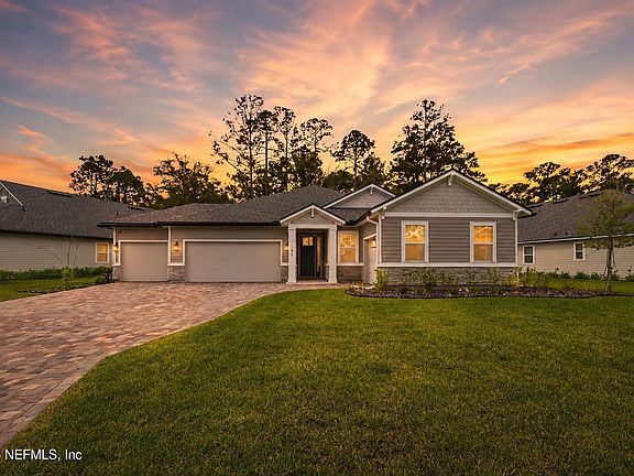 3rd image of 192 GOLDENROD Drive
