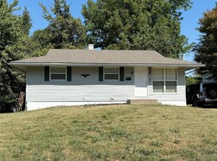 217 McAlpine Dr, Saint Louis, MO