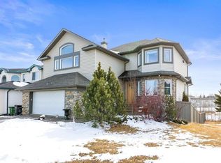 3335 32nd Ave NW, Edmonton, AB T6T1X7