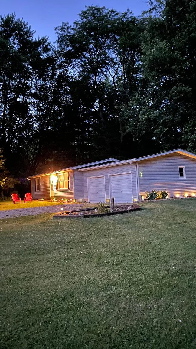 8130 Schleppi Rd photo 1