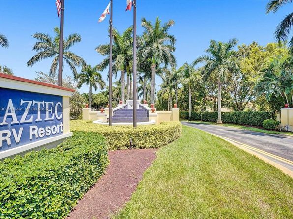 224 N Cortez Dr, Pompano Beach, FL 33068
