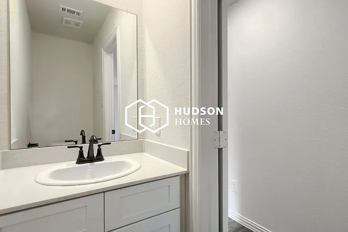 3815 Leming Ct — Photo 10