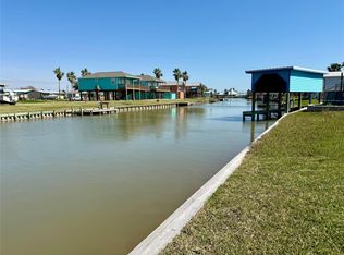 191 Dolphin Way Rd #204, Bay City, TX 77414