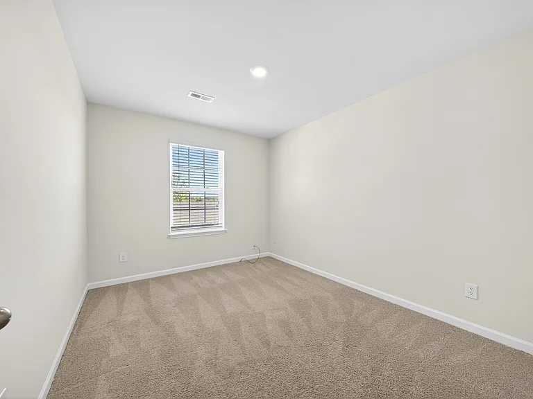 1175 Evelynnview Ln — Photo 22