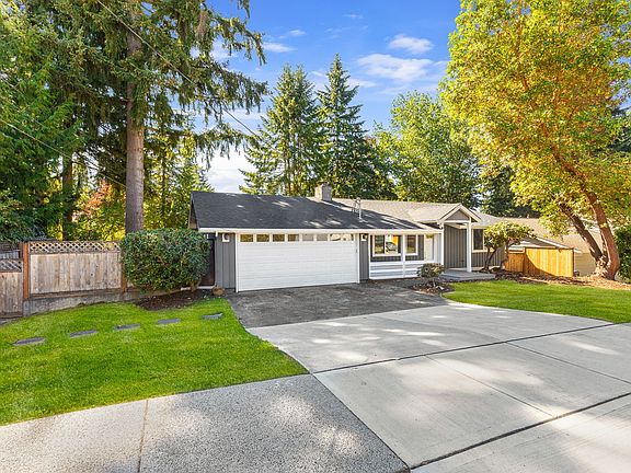 3rd image of 12855 NE 104th St