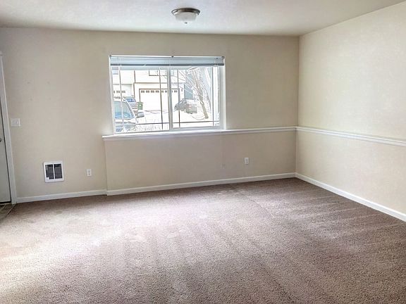 2nd image of 1030 Alturas Dr
