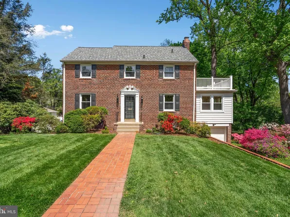 9220 Kingsbury Dr, Silver Spring, MD 20910