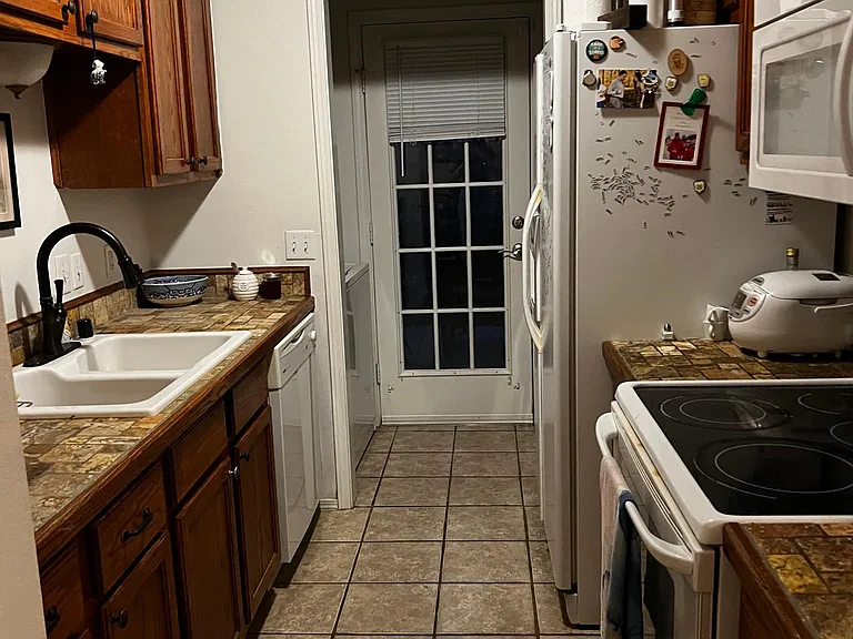 3253 W Wildflower St — Photo 8
