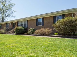 2510 Dowler Cir, Signal Mountain, TN 37377