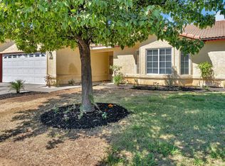 1328 Toluca Way, Madera, CA 93638