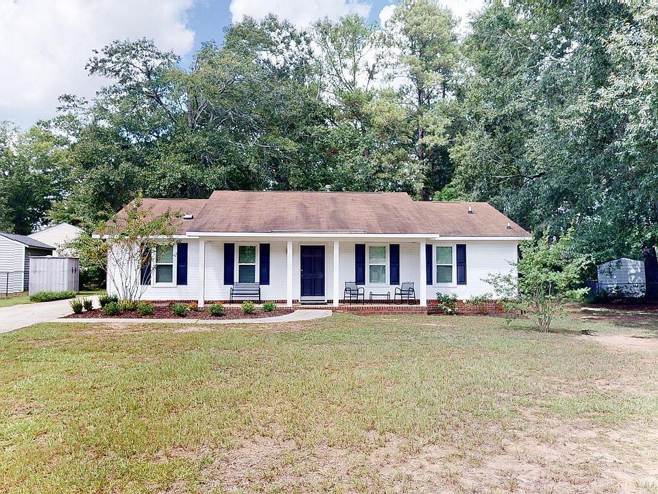 1st image of 2511 Castlewood Ct