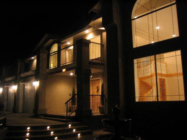 1st image of 2367 Hidden Oaks Dr