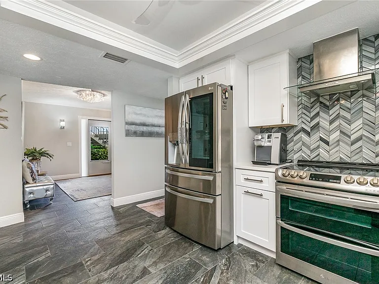 4001 SE 19th Pl #B1 — Photo 13
