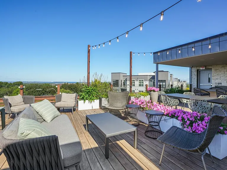 Rooftop lounge