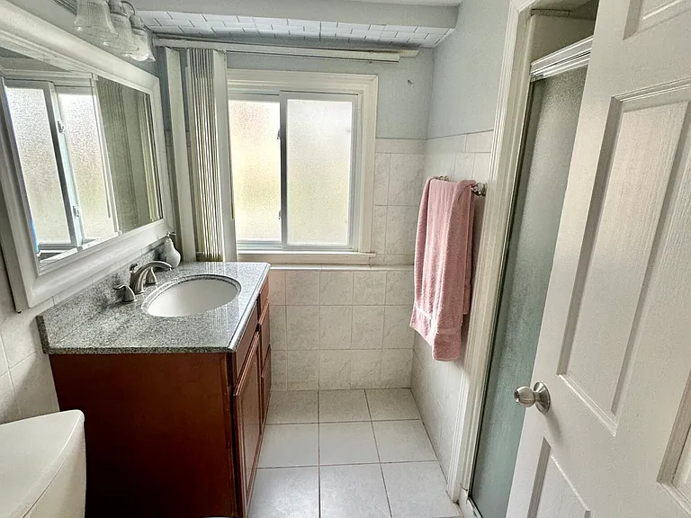 1243 S Mitchell Ave #HSE — Photo 20