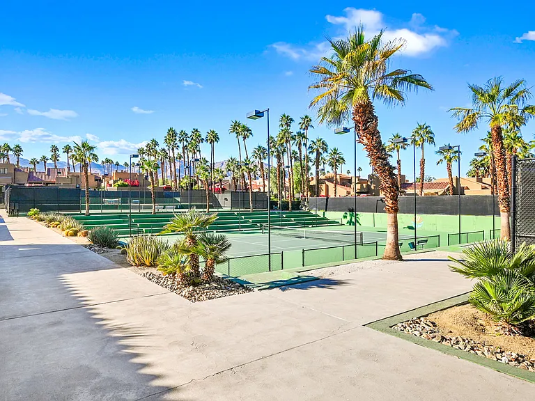 73421 Foxtail Ln — Photo 41
