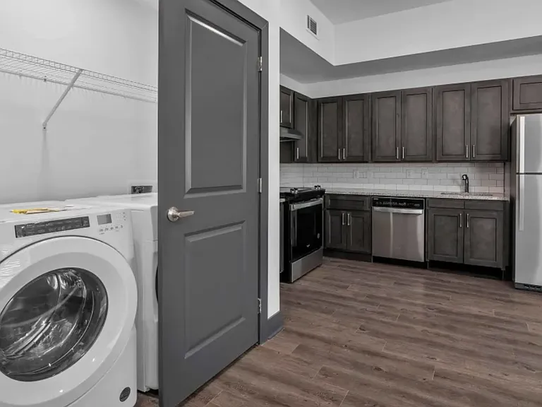 Lofts at Municipal — Photo 14
