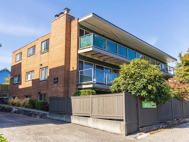 Camerlu Park Apartments - Located in Fremont — Photo 3