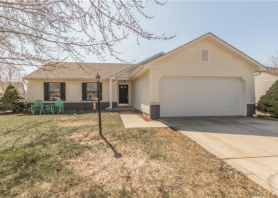 1st image of 5643 Pine Knoll Blvd