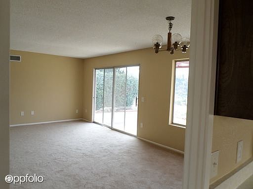 5th image of 7468 Volclay Dr