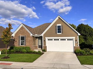 154 Mulberry Ln, Rochester, MI 48309