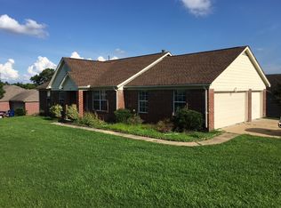 20 Maple Run Dr, Oakland, TN 38060