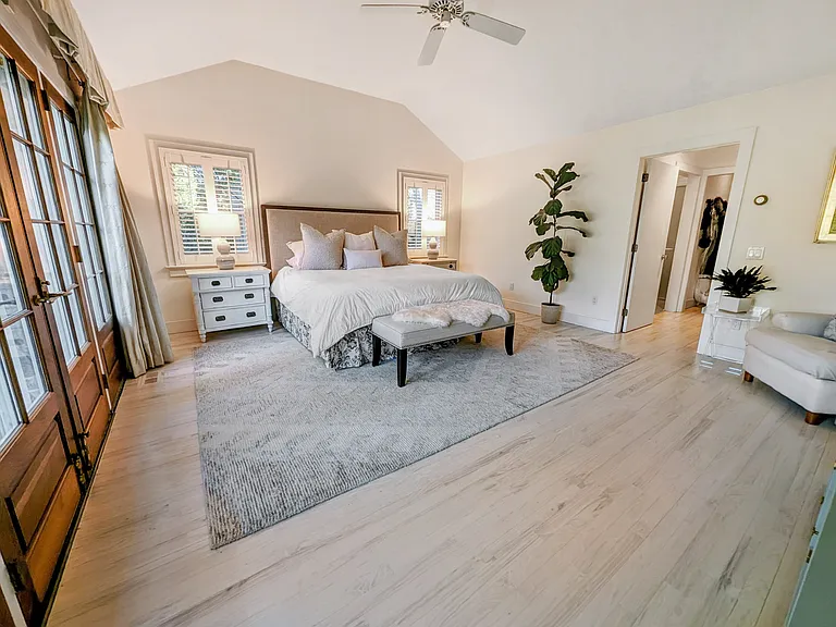 7 Briarsweet Ln — Photo 11