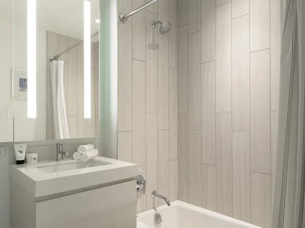 1515 Surf Avenue image 7 of 29