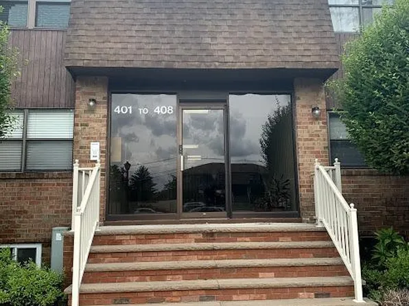 401 Sharon Ct, Woodbridge, NJ 07095