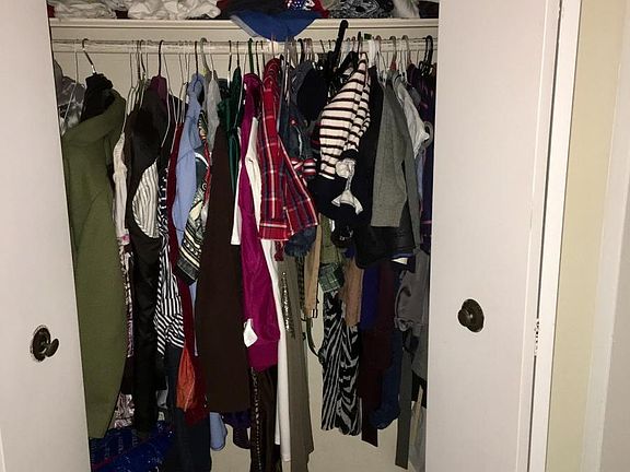 2nd bedroom closet