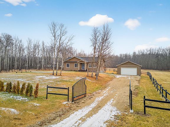 4th image of 55108 Range Rd #15