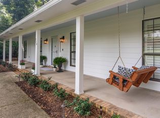 714 Holly Dr, Fairhope, AL 36532