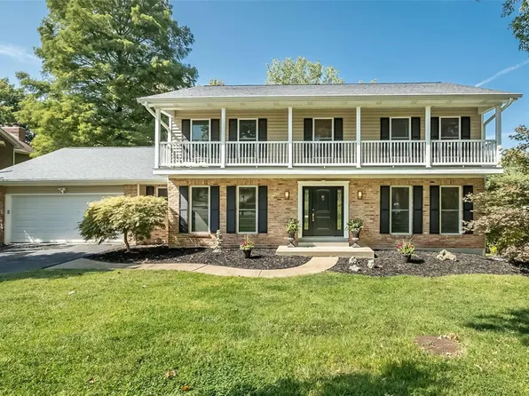 14325 Cypress Hill Dr, Chesterfield, MO 63017