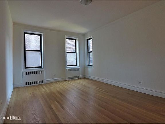 5th image of 6812 Yellowstone Blvd APT 3W
