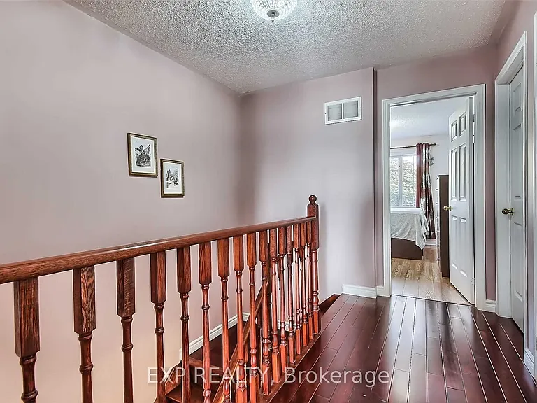 35H View Green Cres #UPPER — Photo 20