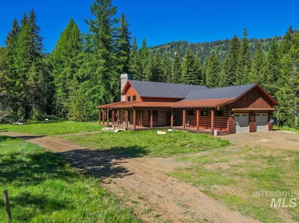 2609 W Mountain Rd, Donnelly, ID 83615