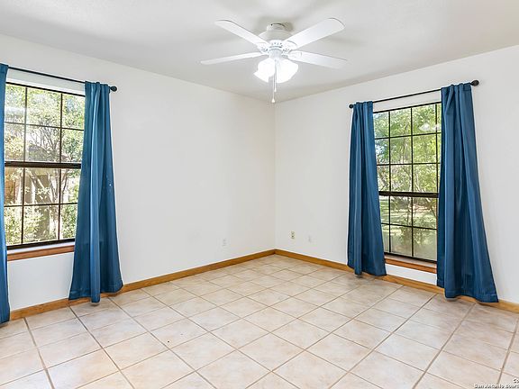 4th image of 107 OAKLAWN DR