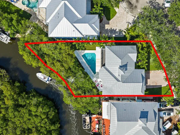108 Magic Way, Jupiter, FL 33458
