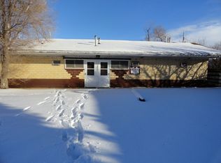 206 G St S, Glen Ullin, ND 58631