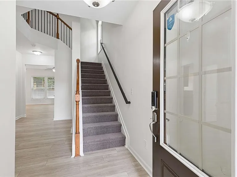 3377 Vintage Cir SE — Photo 4