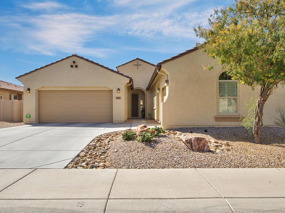 1st image of 1921 W Pelican Dr