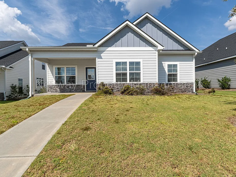 214 Andrews Ln