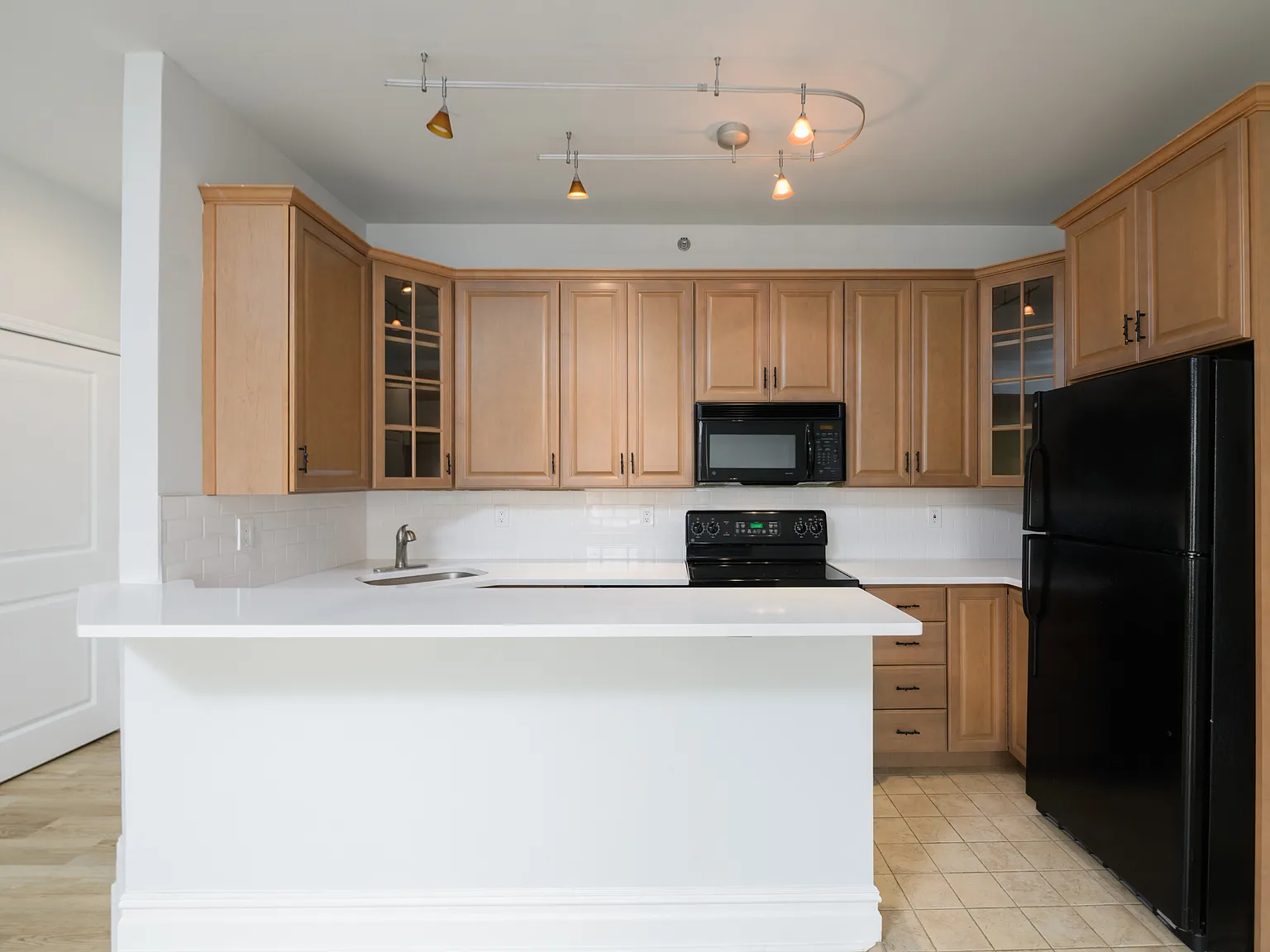 1 bed, $2,650 — Photo 4