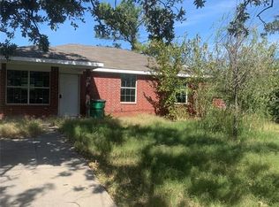 412 S Mill St, Bowie, TX 76230