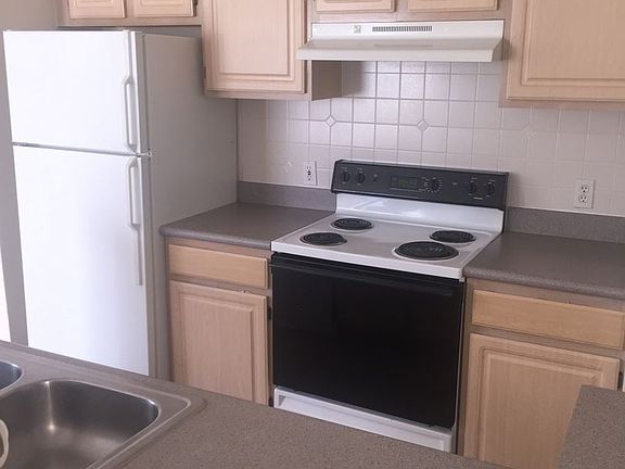 5th image of 5807 Legacy Crescent Pl Unit 104