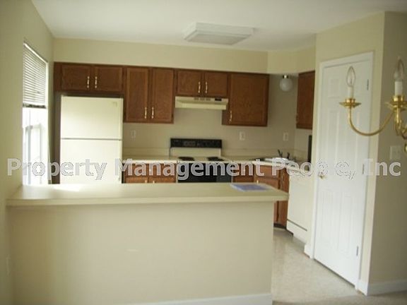 4th image of 6127 Baldridge Cir