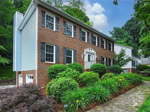 4th image of 1304 Wakefield Pl