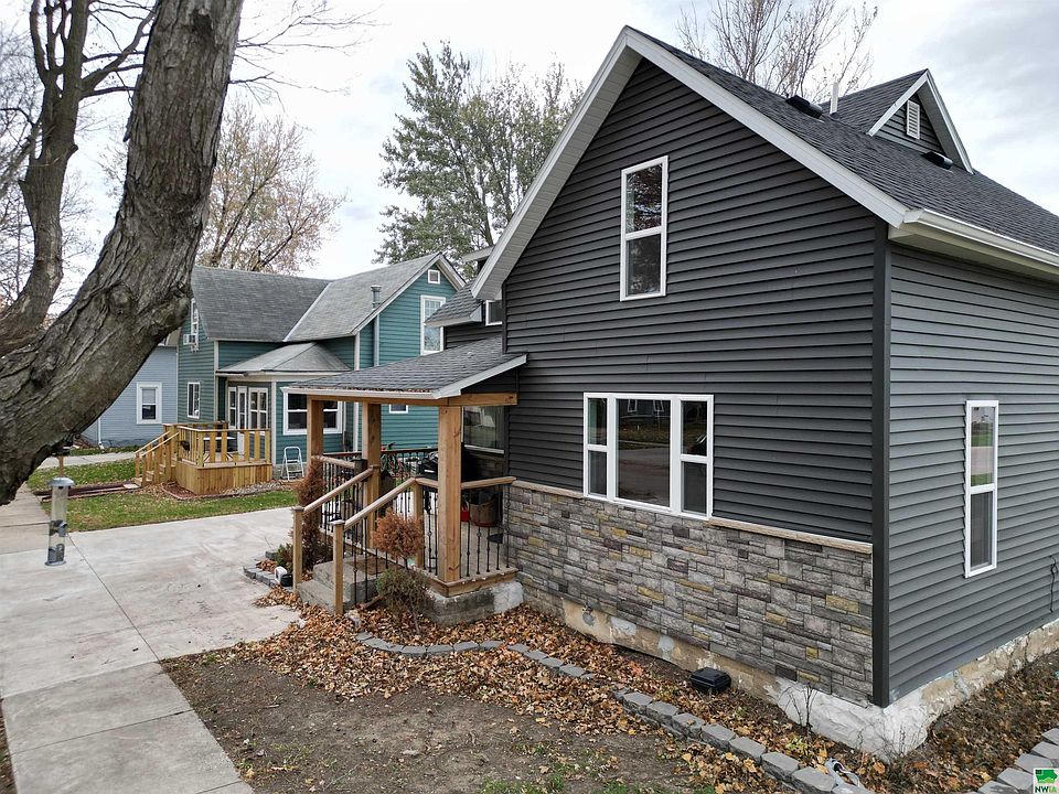 202 Buena Vista St, Alta, IA 51002 MLS 822900 Zillow