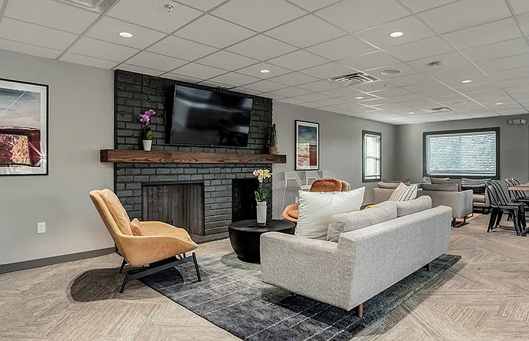 The Reserve at 77 Apartment Homes — Photo 14