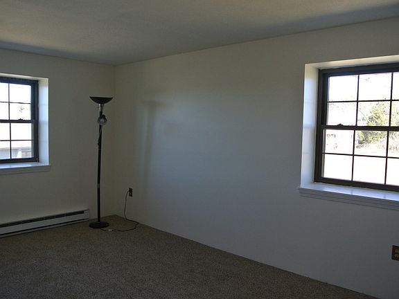 4th image of 2 Bristol Ct Unit 382